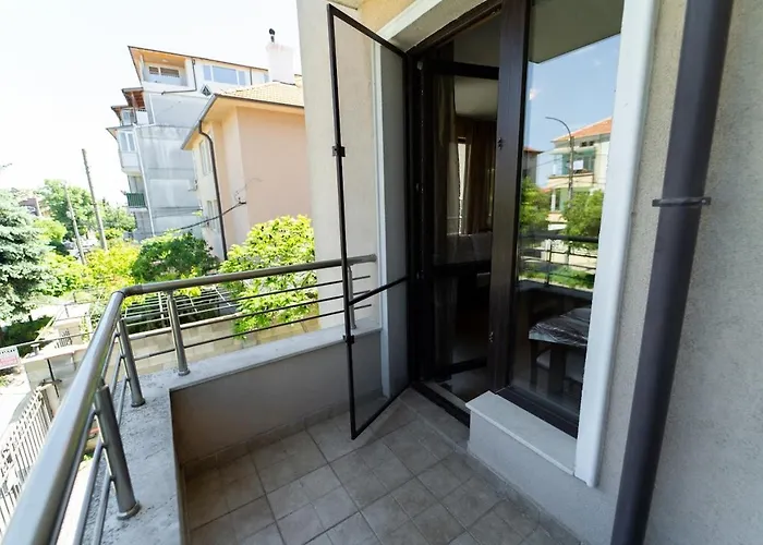 Ggeorgi Sarafovo Apartmán *