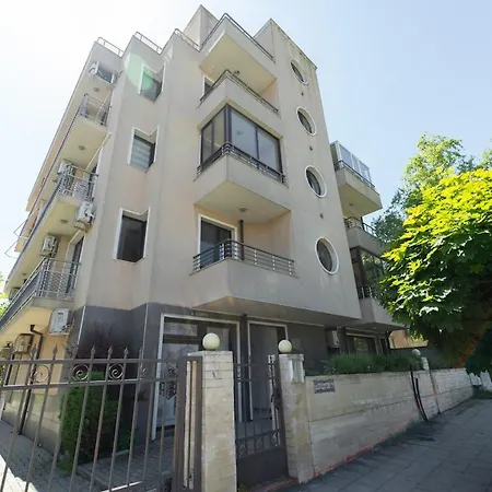 Ggeorgi Sarafovo דירה *